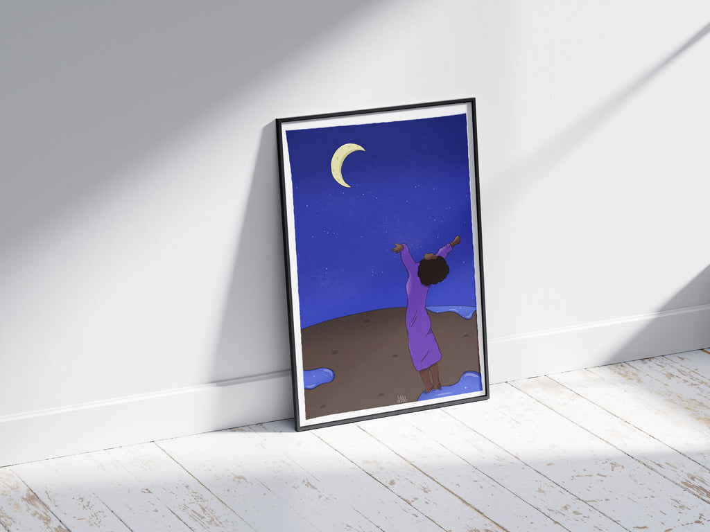 Image d’un cadre avec une Illustration d’une femme face a la lune, les bras en l’air qui respire et qui est libre 